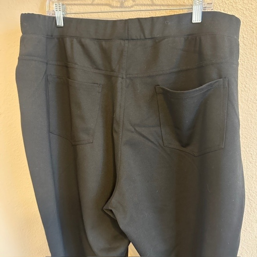 Ruby Rd Women's‎ Black Pull On Embellished Legging Ankle Pants 2X - Picture 6 of 9